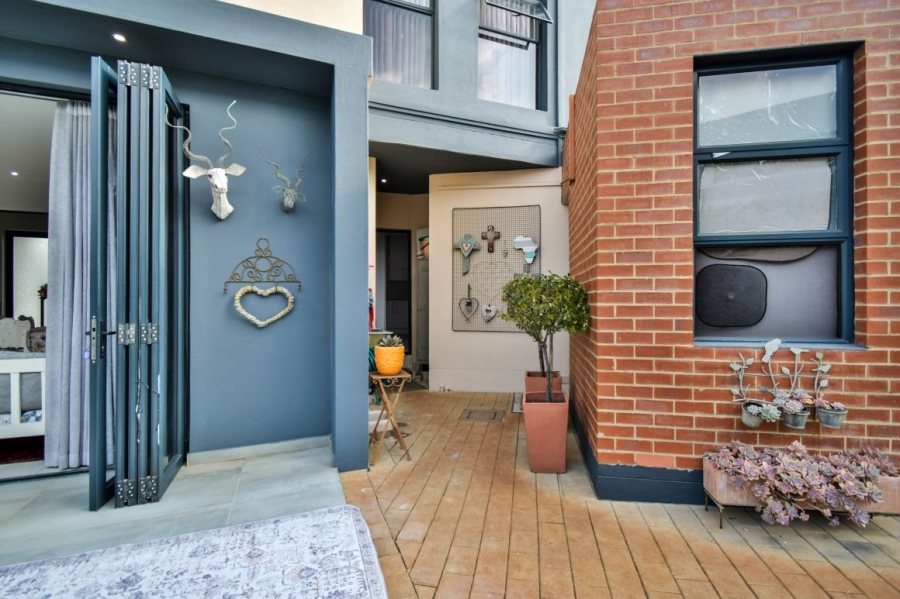 4 Bedroom Property for Sale in Midstream Meadows Gauteng