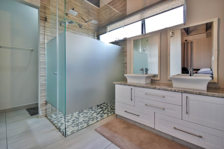 4 Bedroom Property for Sale in Midstream Meadows Gauteng