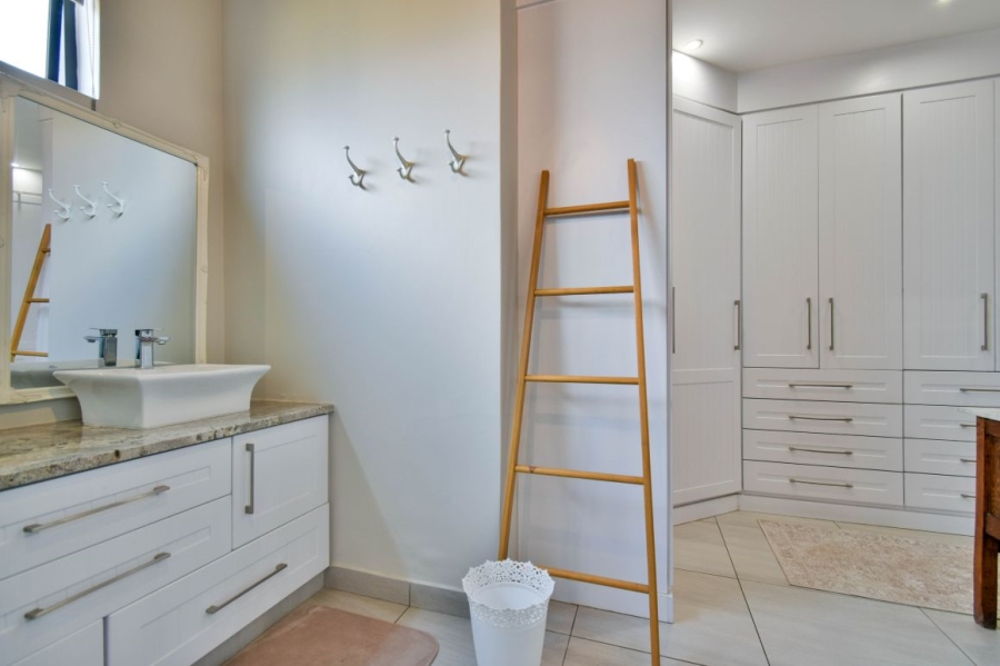 4 Bedroom Property for Sale in Midstream Meadows Gauteng