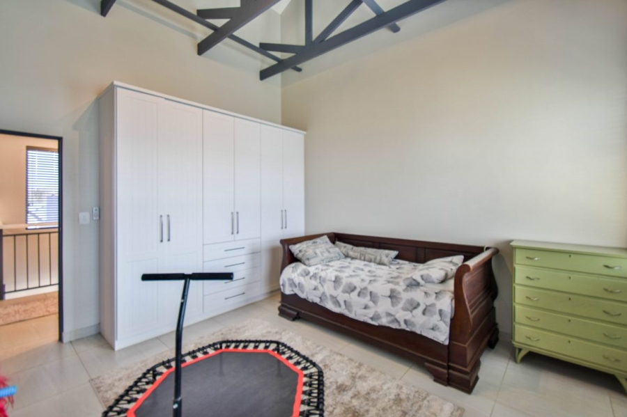 4 Bedroom Property for Sale in Midstream Meadows Gauteng