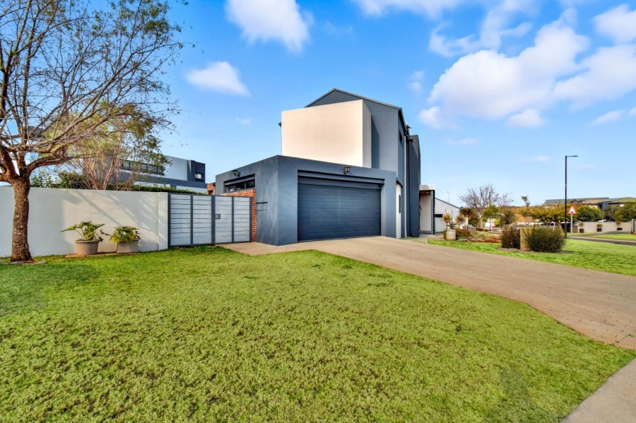 4 Bedroom Property for Sale in Midstream Meadows Gauteng