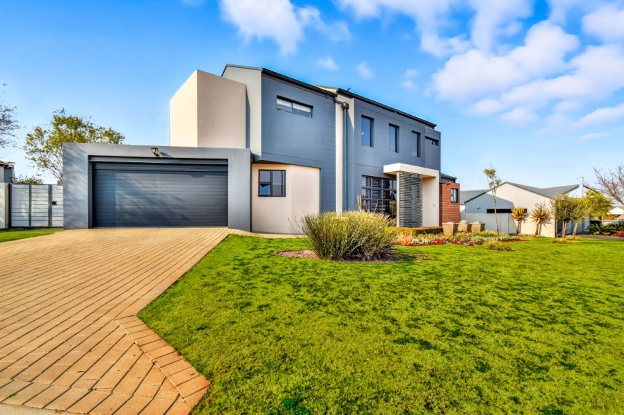4 Bedroom Property for Sale in Midstream Meadows Gauteng