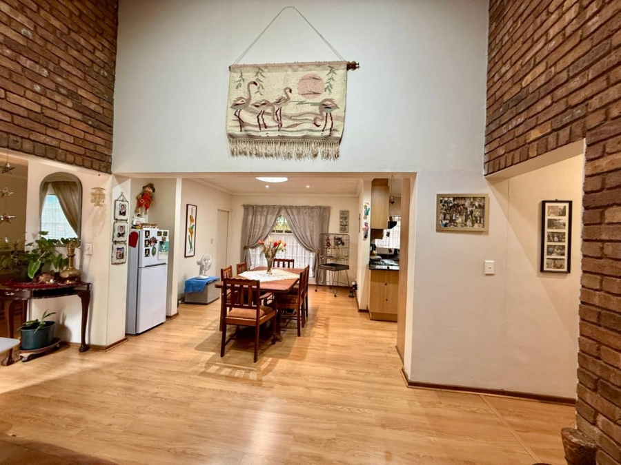 3 Bedroom Property for Sale in Dorandia Gauteng