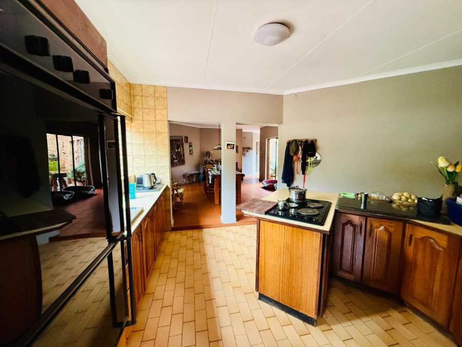 4 Bedroom Property for Sale in Amandasig Gauteng
