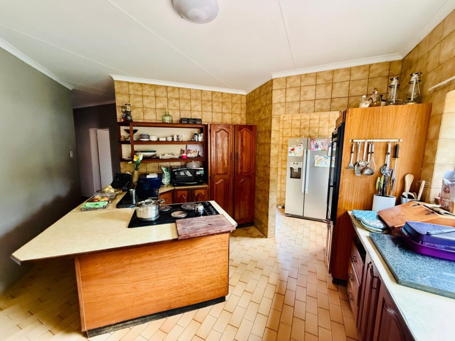 4 Bedroom Property for Sale in Amandasig Gauteng