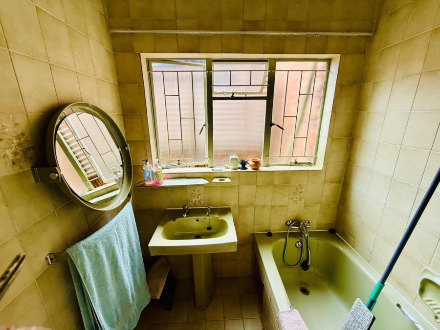 4 Bedroom Property for Sale in Amandasig Gauteng