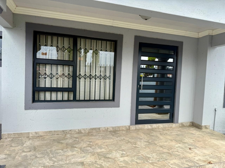4 Bedroom Property for Sale in Chantelle Gauteng