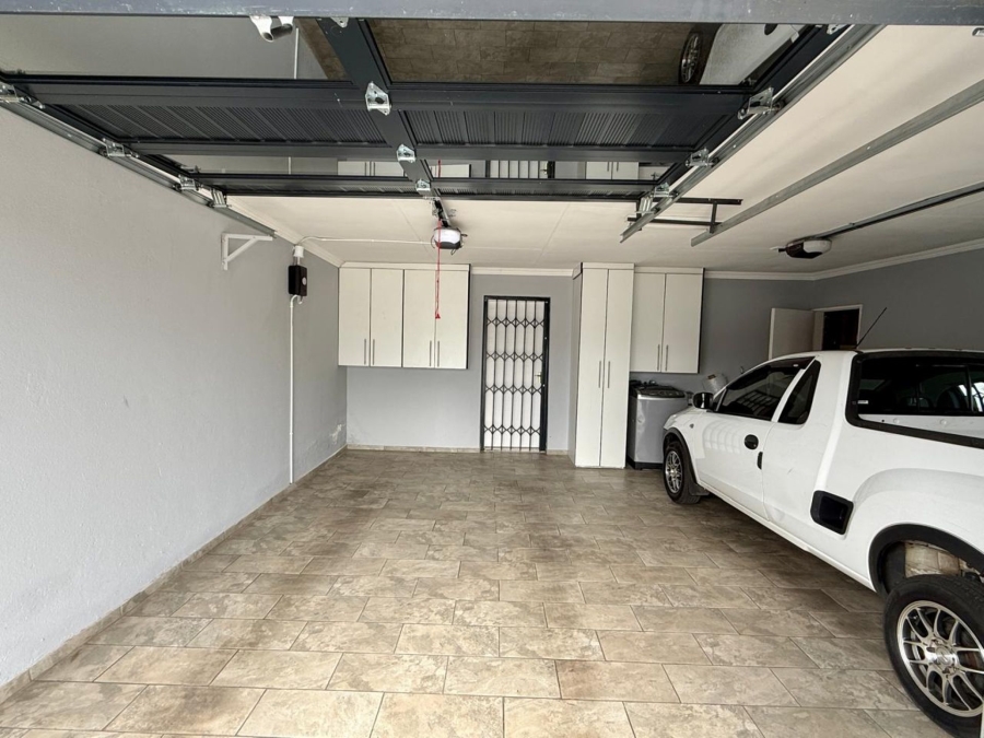 4 Bedroom Property for Sale in Chantelle Gauteng