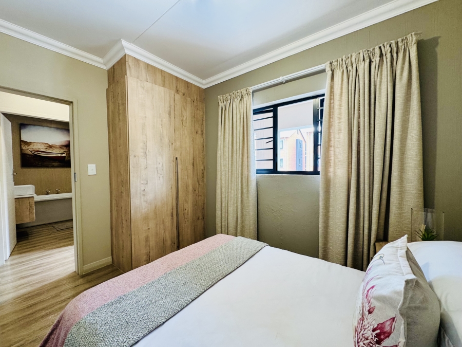 3 Bedroom Property for Sale in Roodepark Eco Estate Gauteng