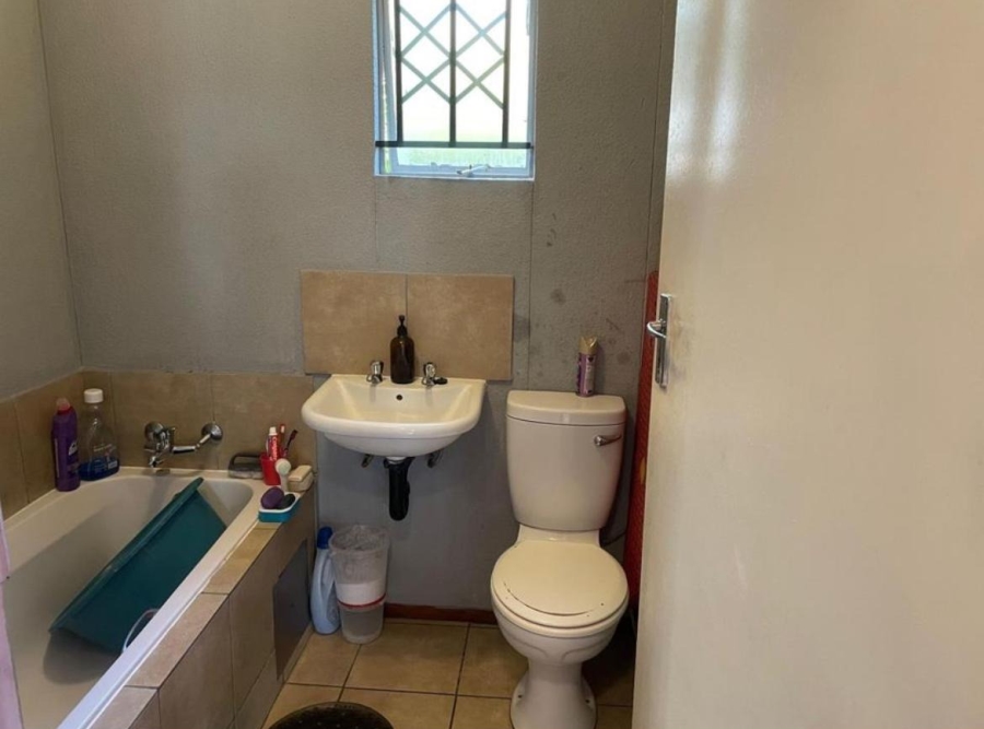 2 Bedroom Property for Sale in Cosmo City Gauteng