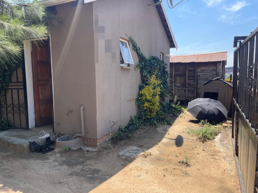 2 Bedroom Property for Sale in Cosmo City Gauteng