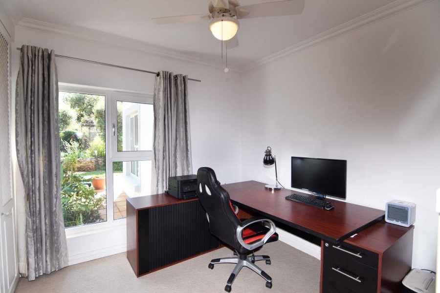 To Let 5 Bedroom Property for Rent in Kyalami Estates Gauteng