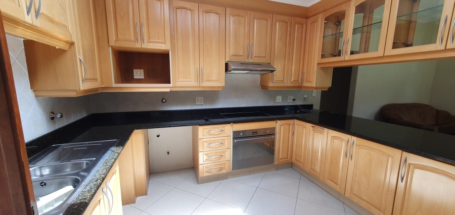 To Let 2 Bedroom Property for Rent in New Redruth Gauteng