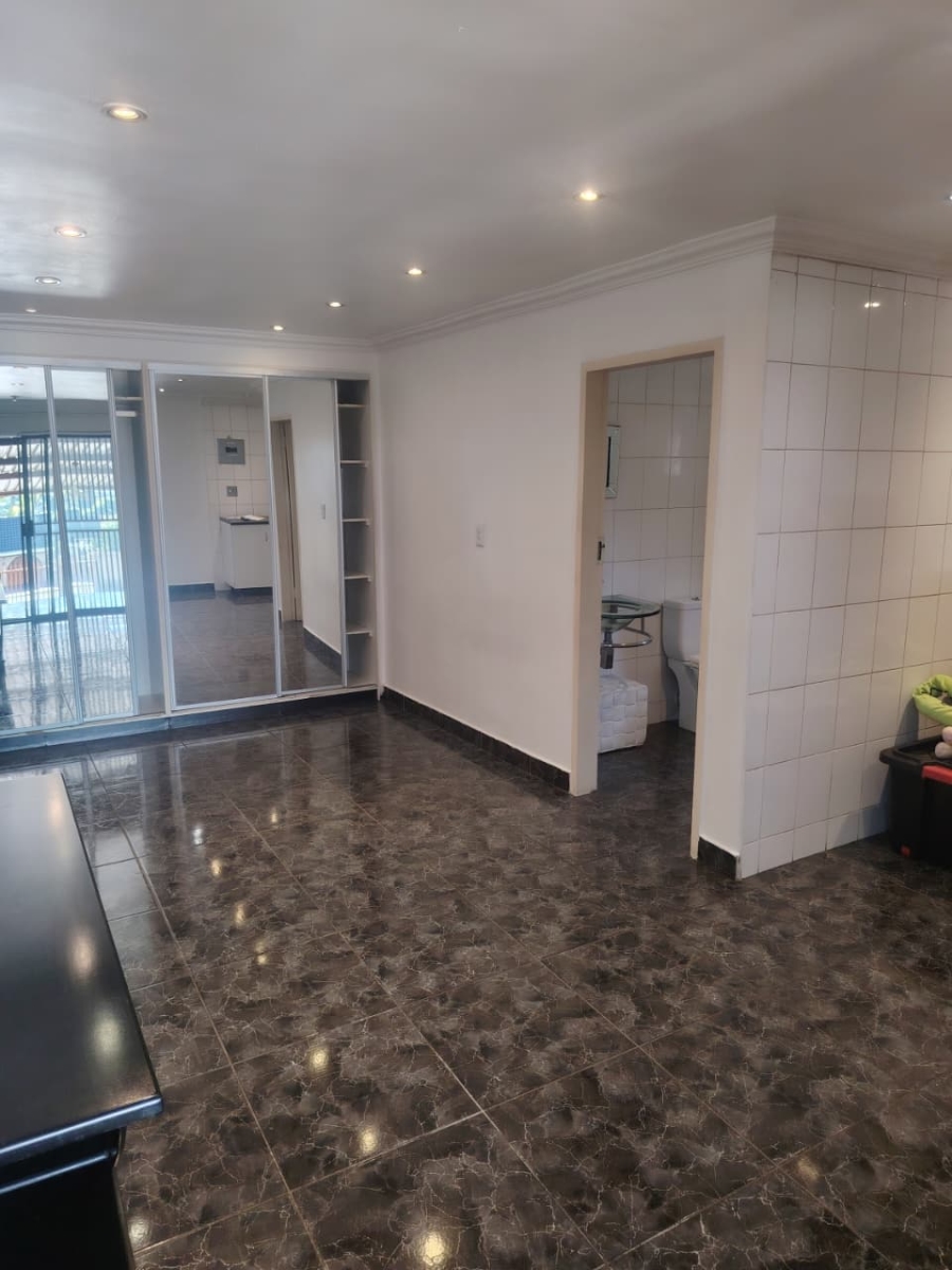 To Let 0 Bedroom Property for Rent in Brackendowns Gauteng