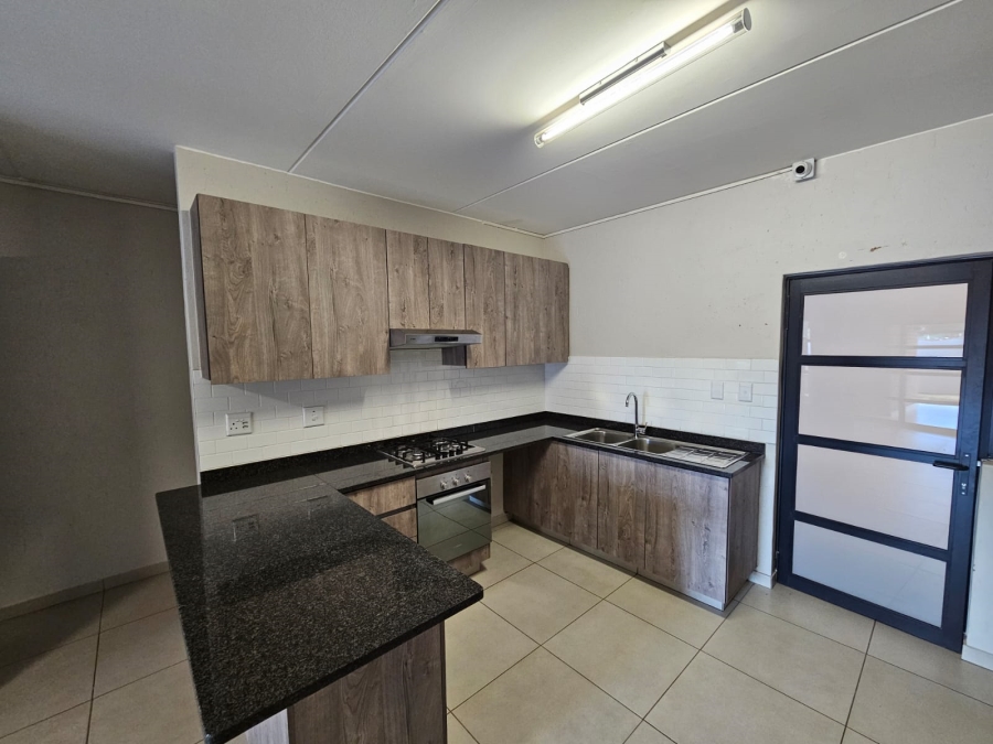 3 Bedroom Property for Sale in Bartlett Gauteng