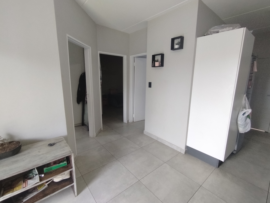 2 Bedroom Property for Sale in Ravenswood Gauteng