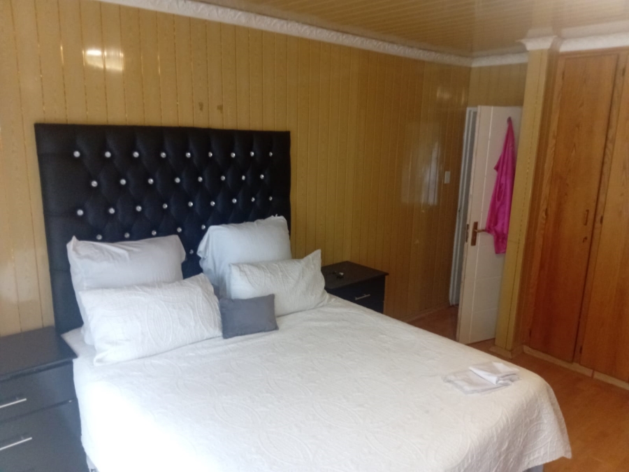 2 Bedroom Property for Sale in Vanderbijlpark CW 3 Gauteng