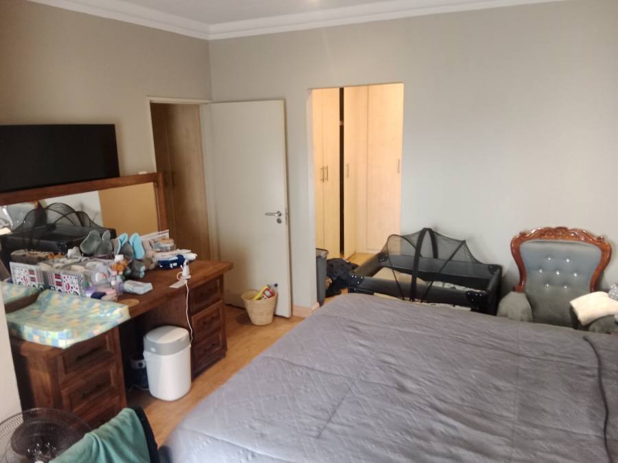 3 Bedroom Property for Sale in Sylviavale Gauteng