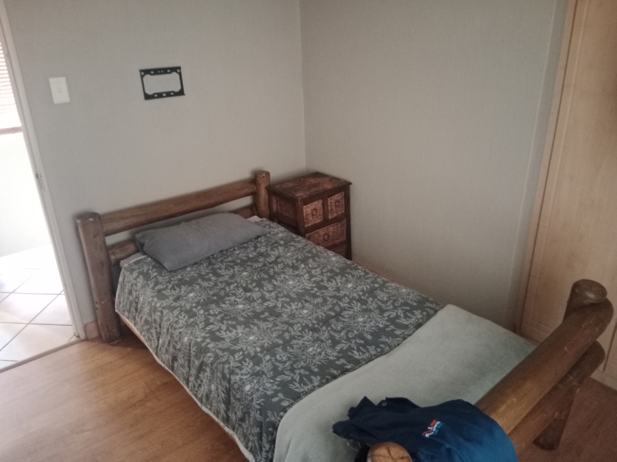 3 Bedroom Property for Sale in Sylviavale Gauteng