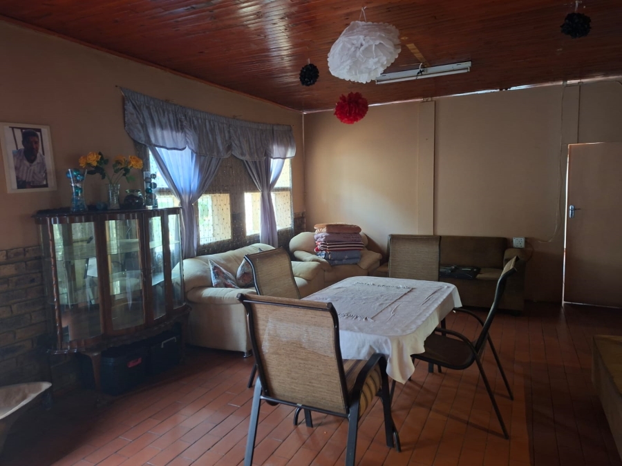 5 Bedroom Property for Sale in Eersterust Gauteng