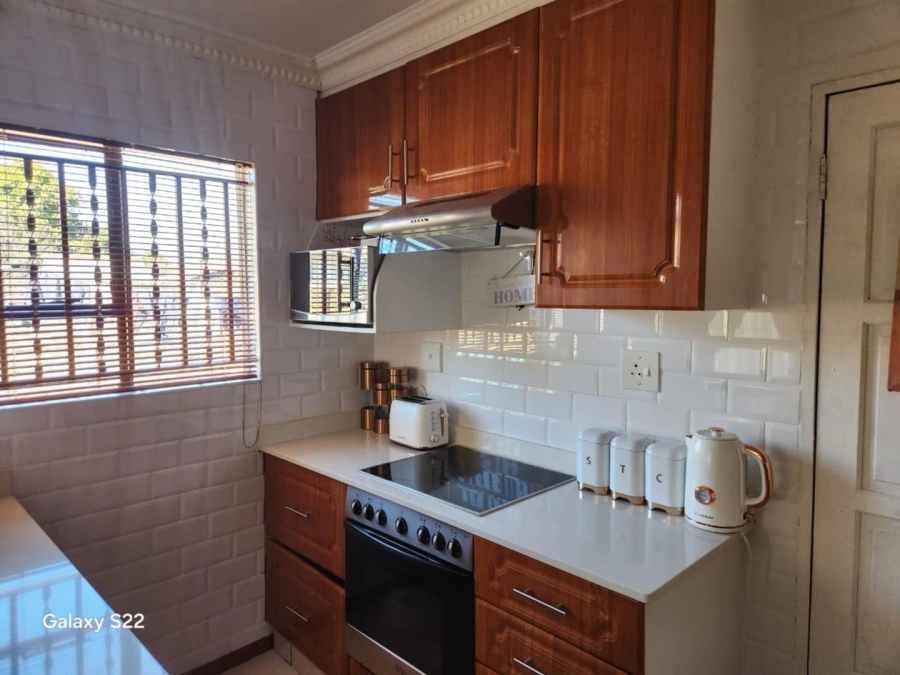 3 Bedroom Property for Sale in Crystal Park Gauteng