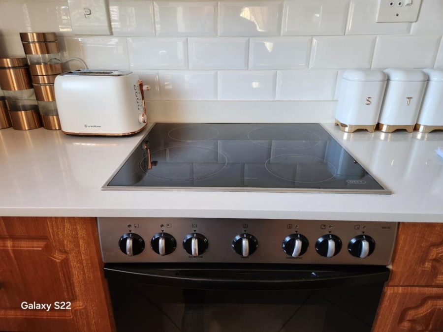 3 Bedroom Property for Sale in Crystal Park Gauteng