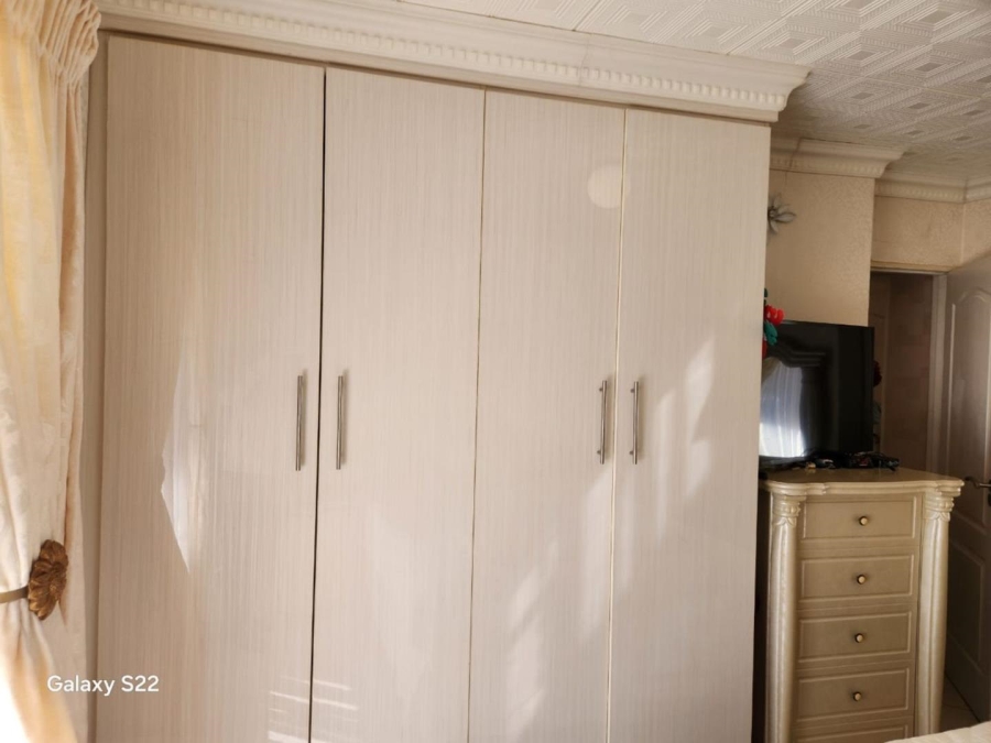 3 Bedroom Property for Sale in Crystal Park Gauteng