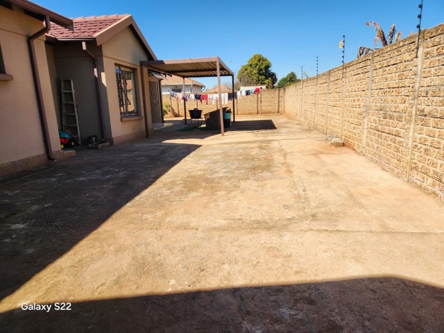 3 Bedroom Property for Sale in Crystal Park Gauteng
