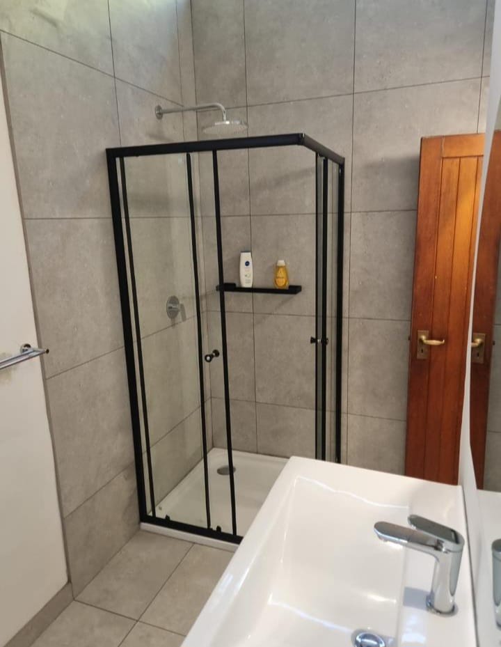 To Let 4 Bedroom Property for Rent in Bryanston Gauteng