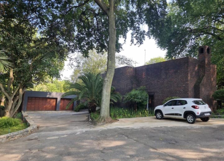 To Let 4 Bedroom Property for Rent in Bryanston Gauteng