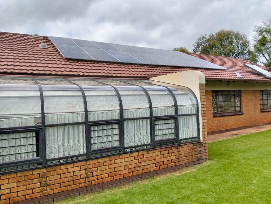 4 Bedroom Property for Sale in Esther Park Gauteng