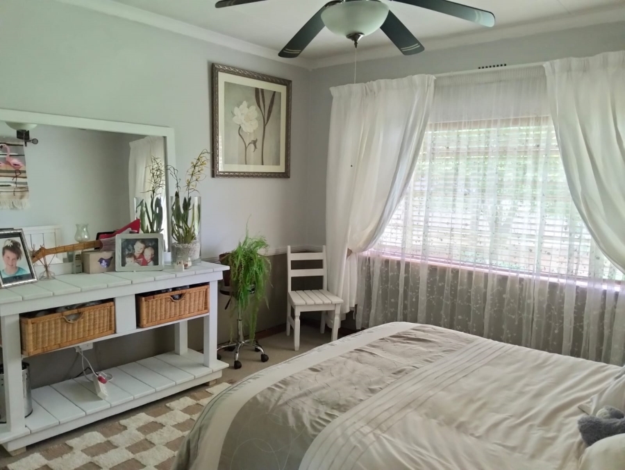 4 Bedroom Property for Sale in Esther Park Gauteng