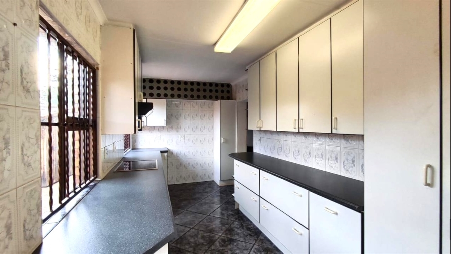 4 Bedroom Property for Sale in Bartlett Gauteng