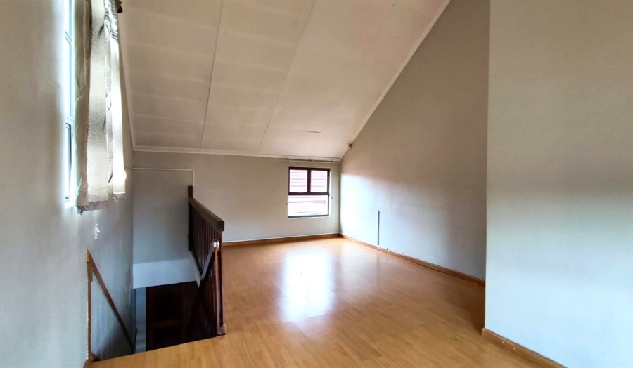 4 Bedroom Property for Sale in Bartlett Gauteng