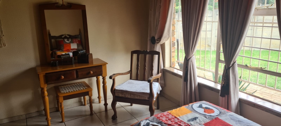 3 Bedroom Property for Sale in Dunnottar Gauteng