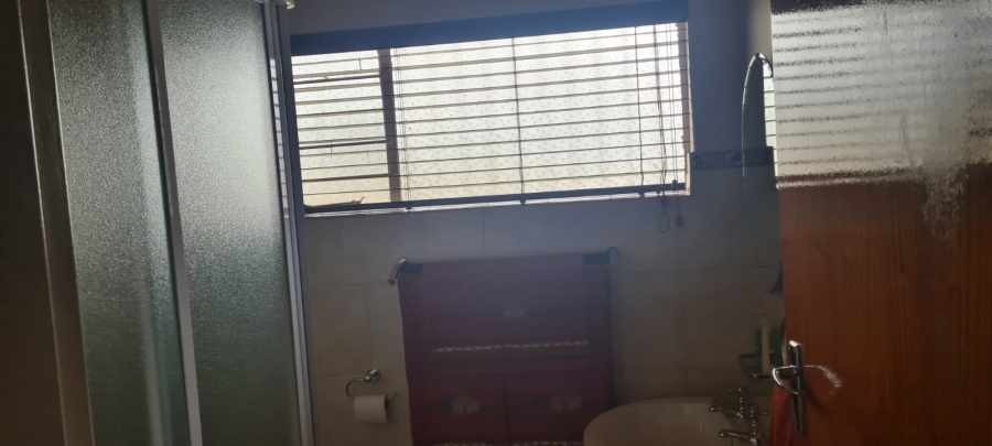 3 Bedroom Property for Sale in Dunnottar Gauteng