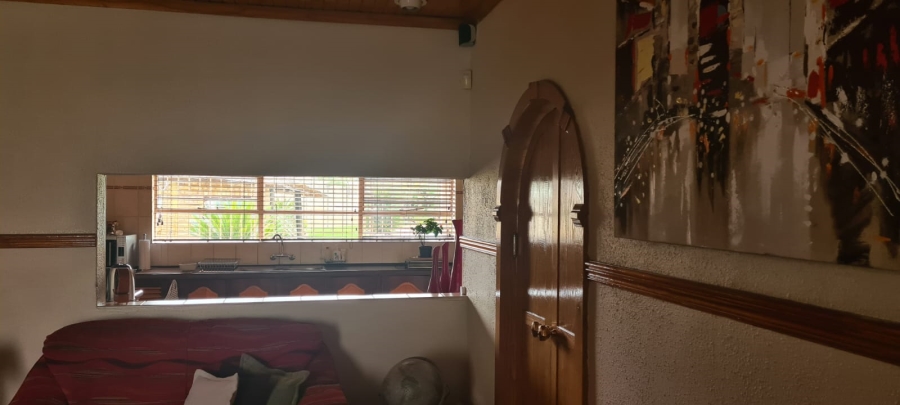 3 Bedroom Property for Sale in Dunnottar Gauteng