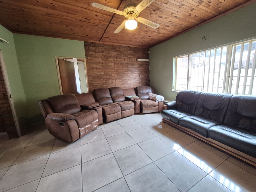 4 Bedroom Property for Sale in Gerdview Gauteng