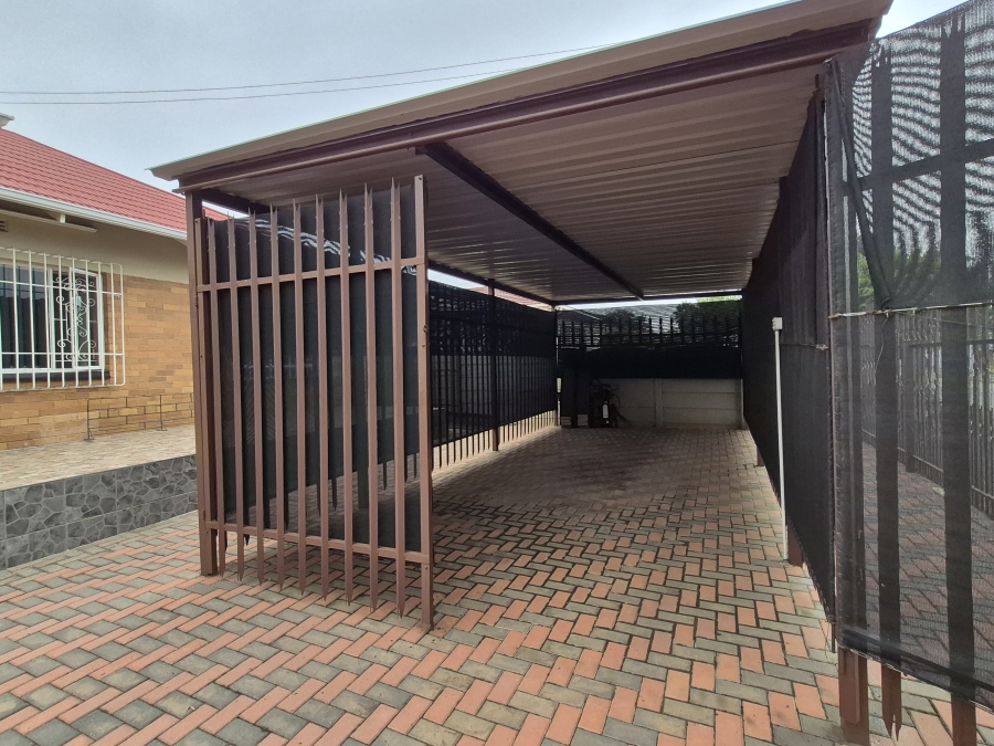 4 Bedroom Property for Sale in Gerdview Gauteng