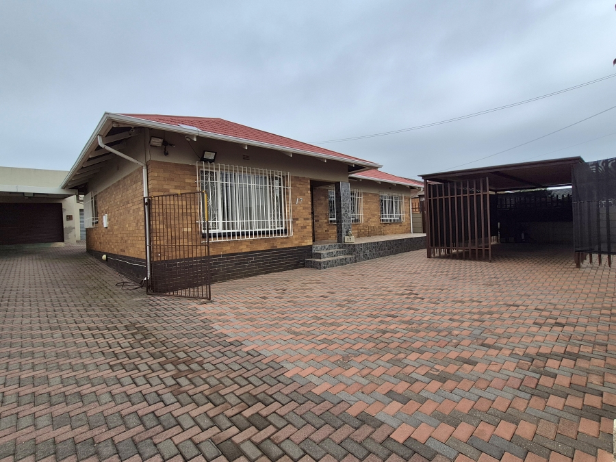 4 Bedroom Property for Sale in Gerdview Gauteng