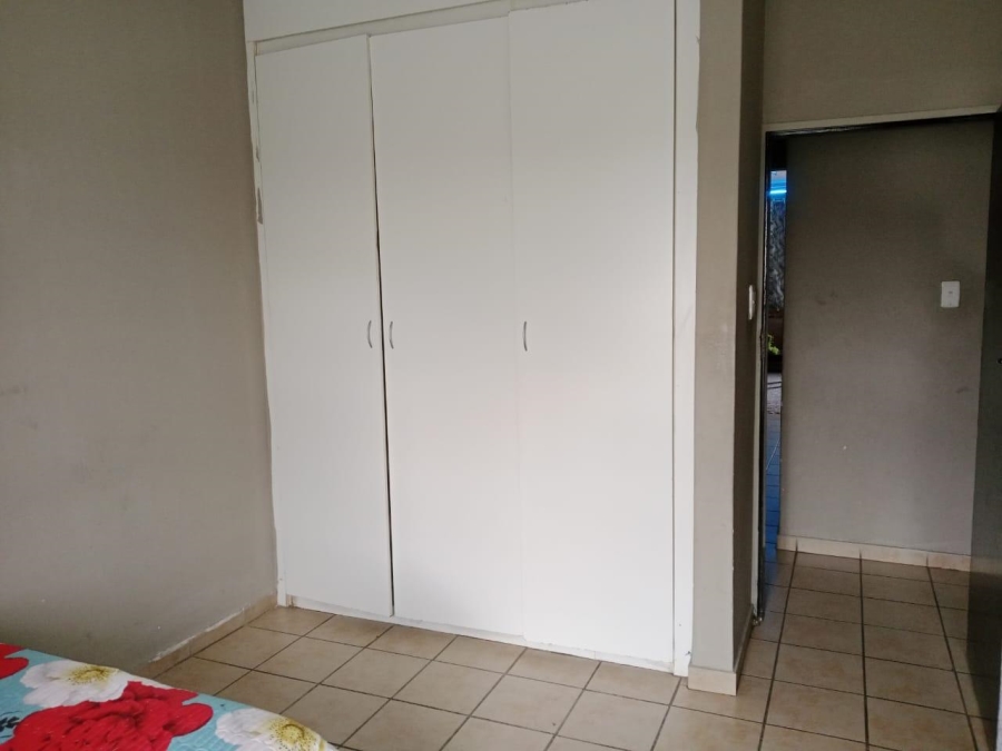 2 Bedroom Property for Sale in Brakpan Central Gauteng
