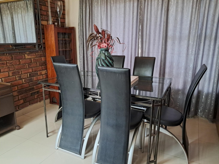 4 Bedroom Property for Sale in Dalpark Gauteng
