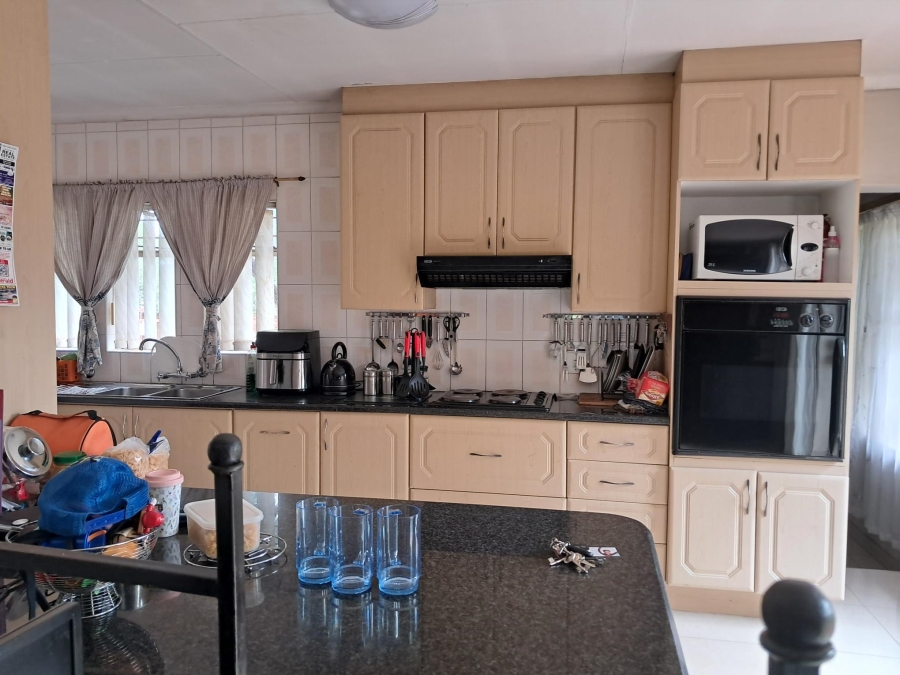 4 Bedroom Property for Sale in Dalpark Gauteng