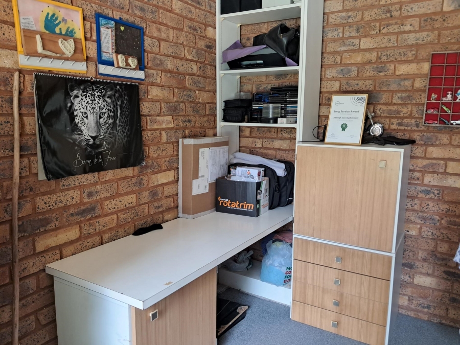 4 Bedroom Property for Sale in Dalpark Gauteng