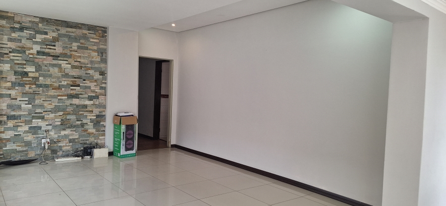 3 Bedroom Property for Sale in Primrose Gauteng