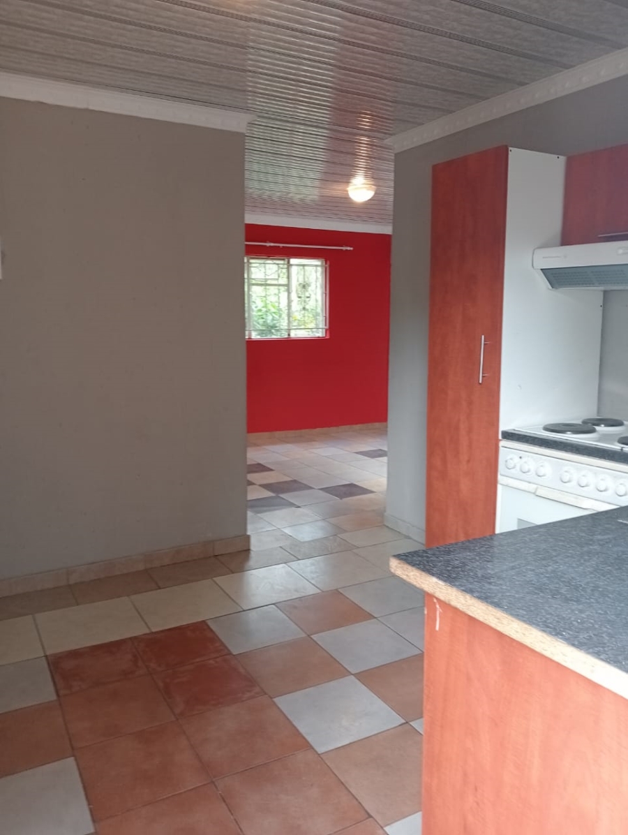 To Let 2 Bedroom Property for Rent in Croydon Gauteng