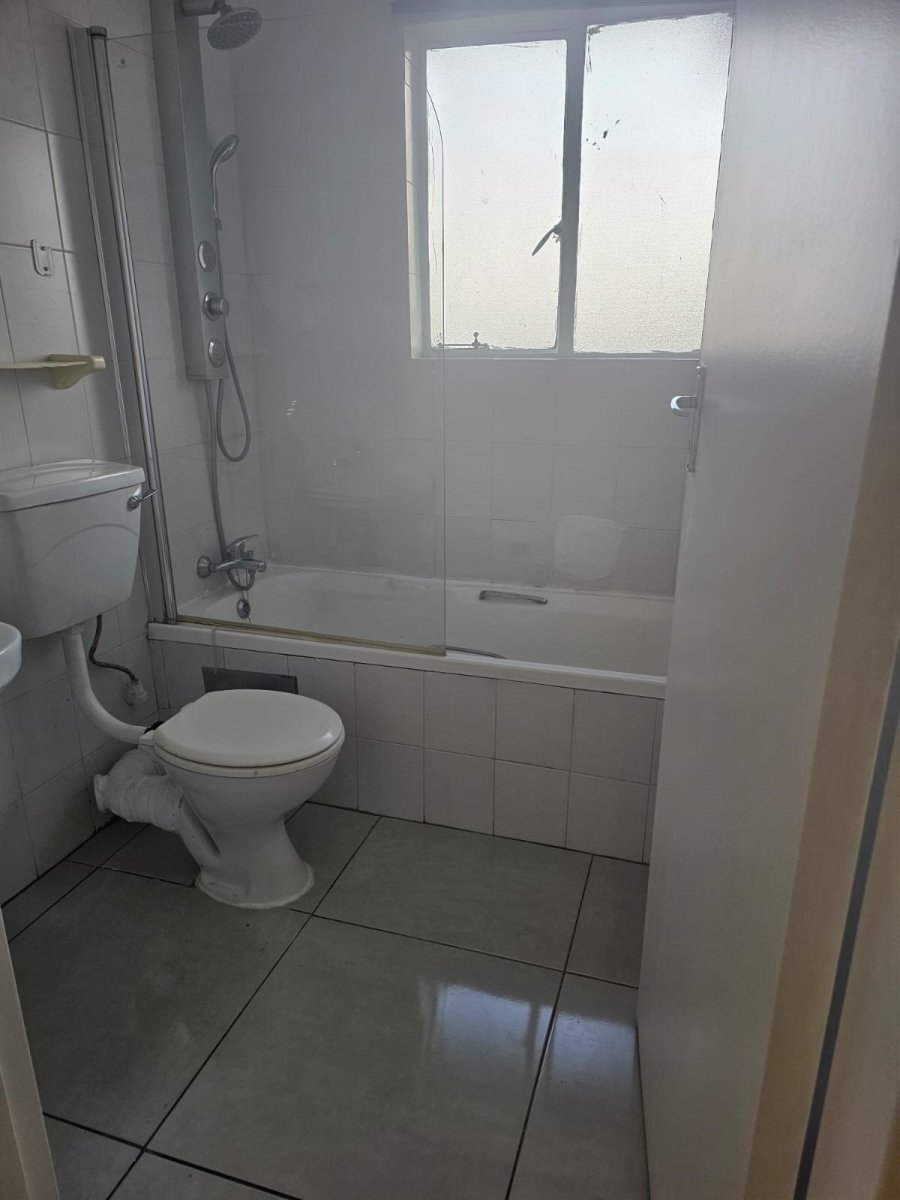 2 Bedroom Property for Sale in Northgate Gauteng