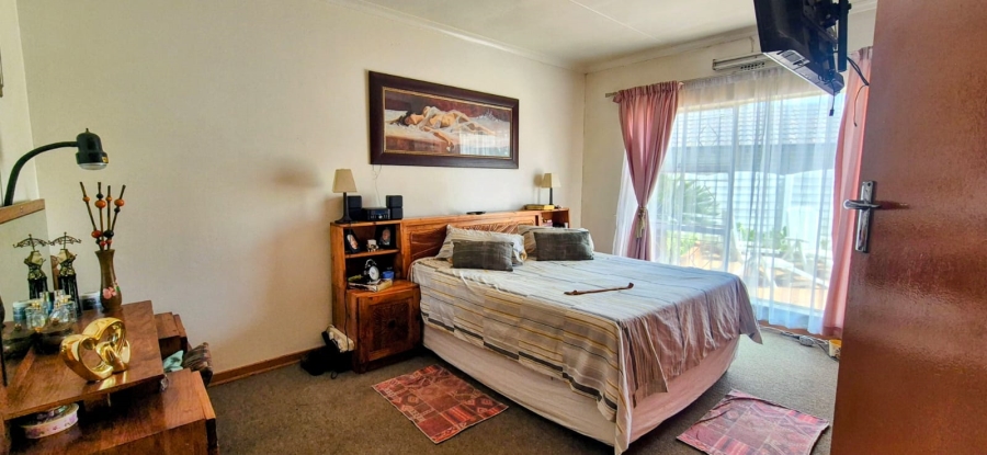 3 Bedroom Property for Sale in Dal Fouche Gauteng