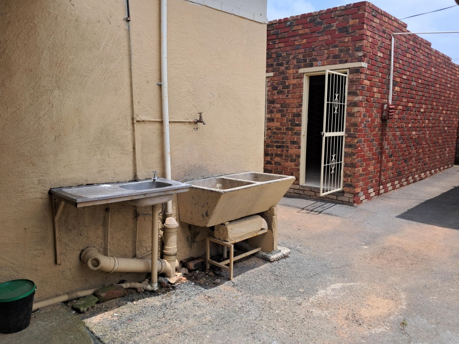 12 Bedroom Property for Sale in Brakpan Central Gauteng