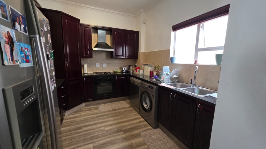 3 Bedroom Property for Sale in Greenstone Hill Gauteng